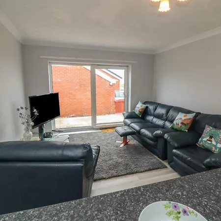 10 Southcliffe Drive * Filey